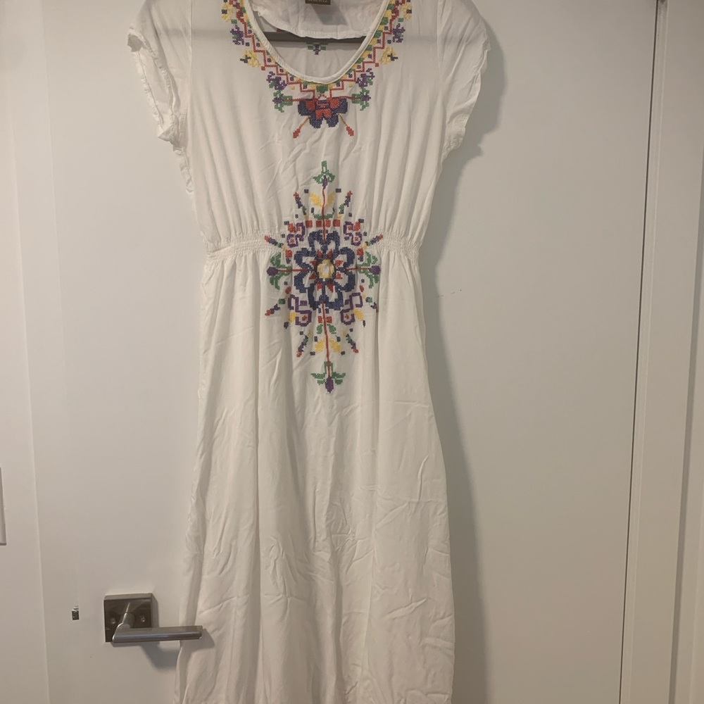 Vintage Embroidered White Maxi Dress